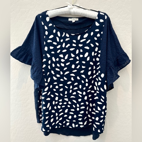 Umgee Navy Dalmatian Print Mixed Media Top - Picture 1 of 6